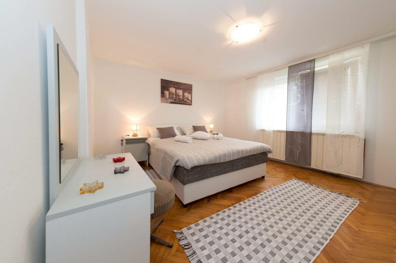 Apartman Antea Otocac Bagian luar foto